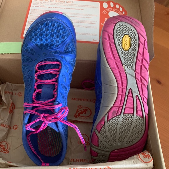 barefoot tennis shoes